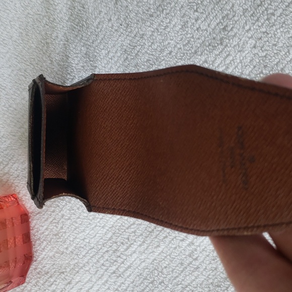 Louis vuitton case - Picture 7 of 16